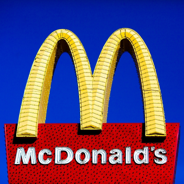 21 малоизвестных факта о сети McDonald’s (21 фото)