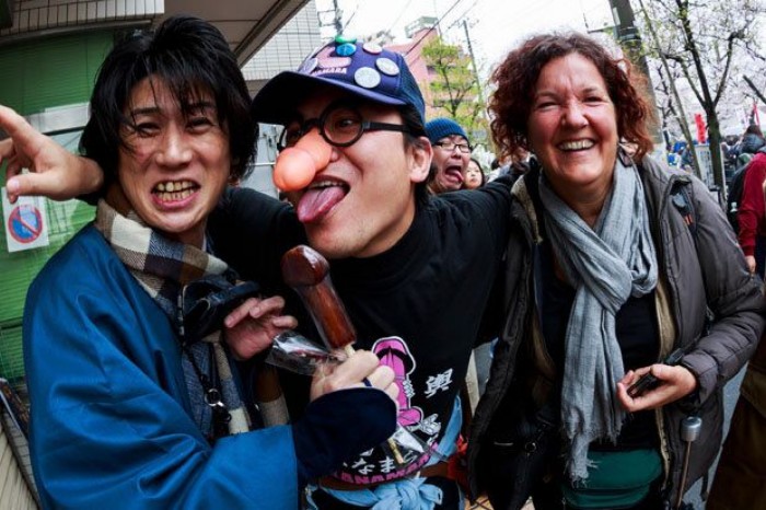 Счастливые лица участников фестиваля железных пенисов (18 фото)