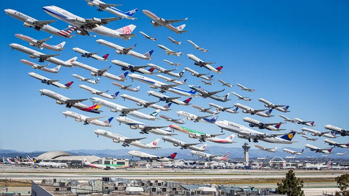 Как выглядят транспортные потоки в аэропортах мира (18 фото)