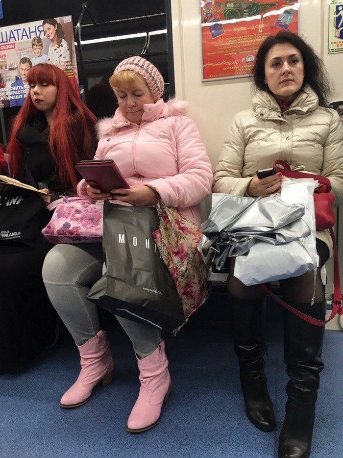 «Модники» в московском метро (31 фото)