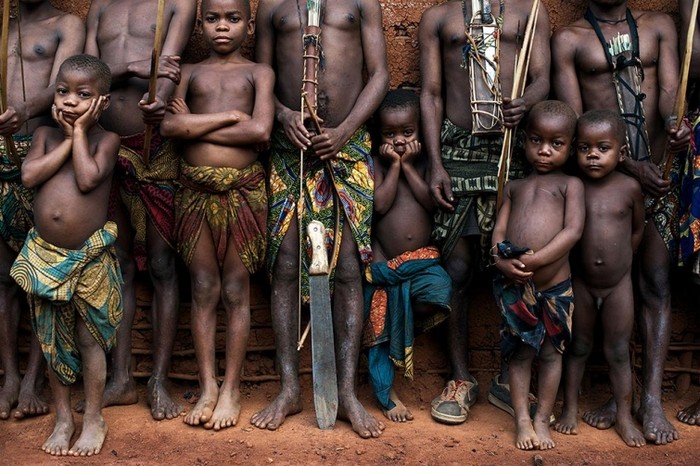 Портреты людей из редких племён (26 фото)